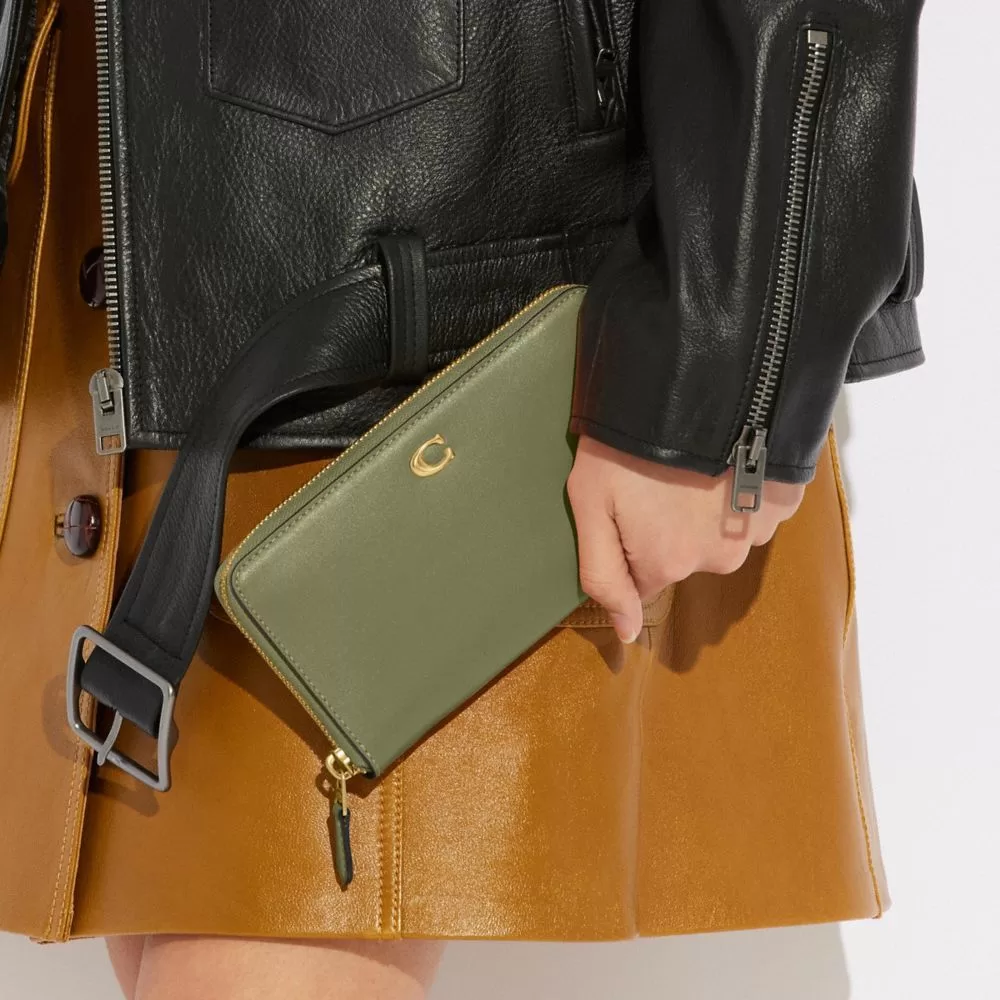 Coach Accordion Zip Wallet Large Purse Women Multicolored